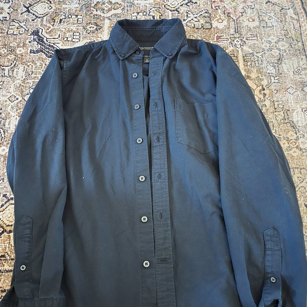Banana Republic black button up